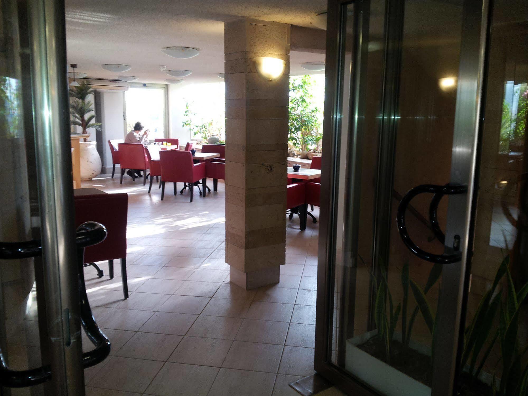 Marom Hotel Haifa Eksteriør bilde